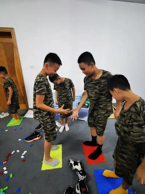 指压板游戏真好玩