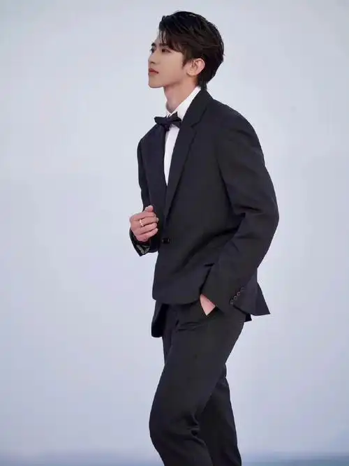 "有一种像结婚的感觉"  #蔡徐坤