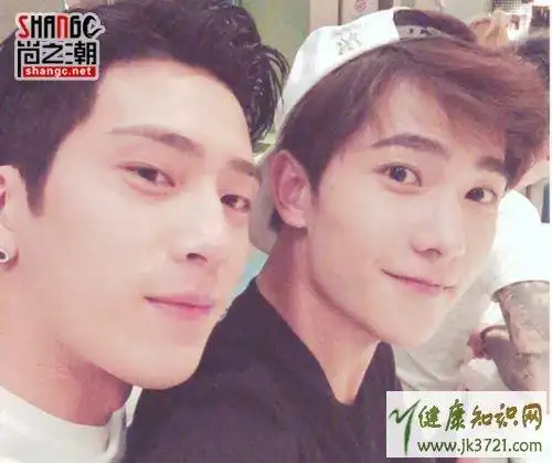井柏然和杨洋关系好吗井柏然和杨洋接吻是怎么回事