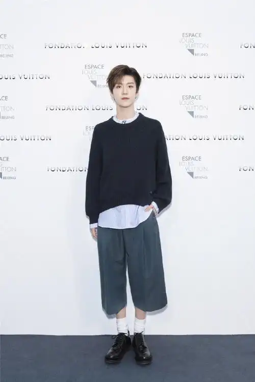 18岁范丞丞发色轮番换越换越个性姐姐范冰冰是不是该学学