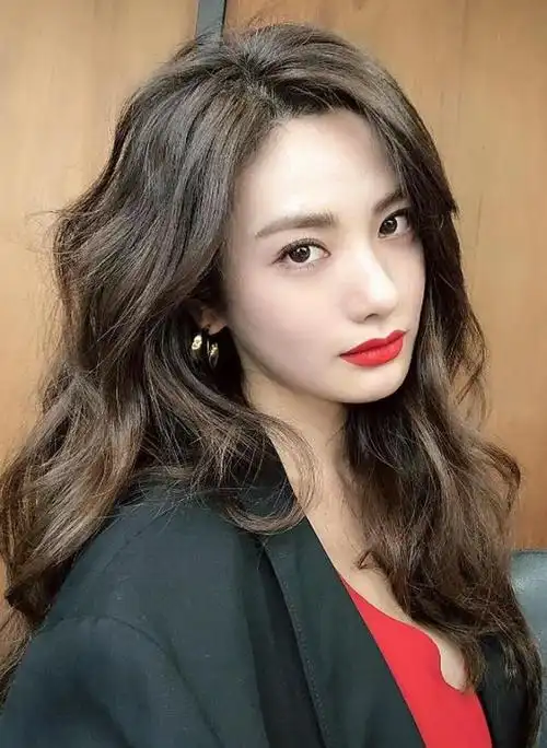 完美世界女神排行榜(中国十大女神第一名)-九九号