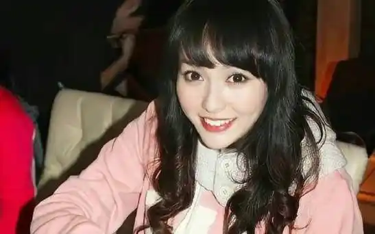 一些09年的唐嫣旧照,这个时期真的好甜啊!