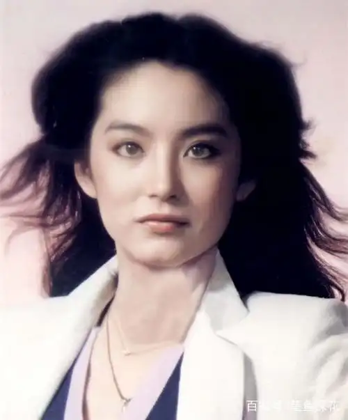 林青霞年轻时是一位惊艳了时光的美人