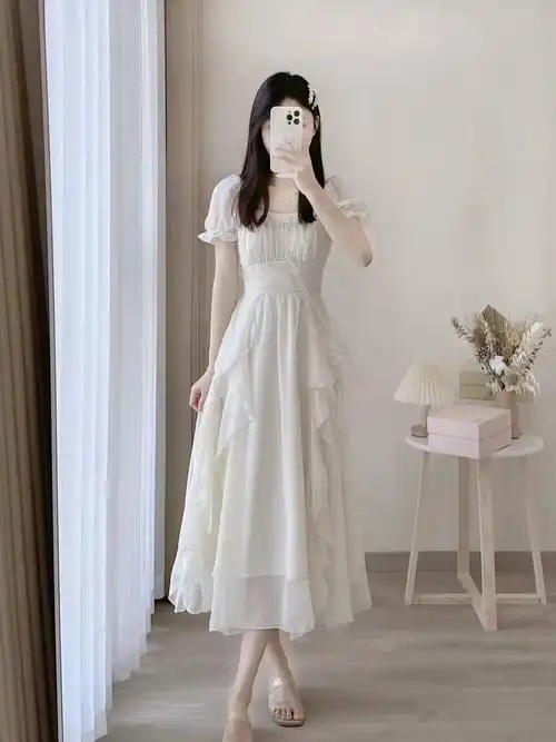 法式白色感仙女连衣裙女夏季2023新款超仙公主裙温柔风长裙子
