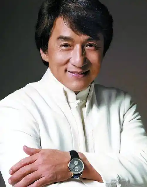 成龙70岁生日这天,江湖地位,人情世故,在他身上体现的淋漓尽致