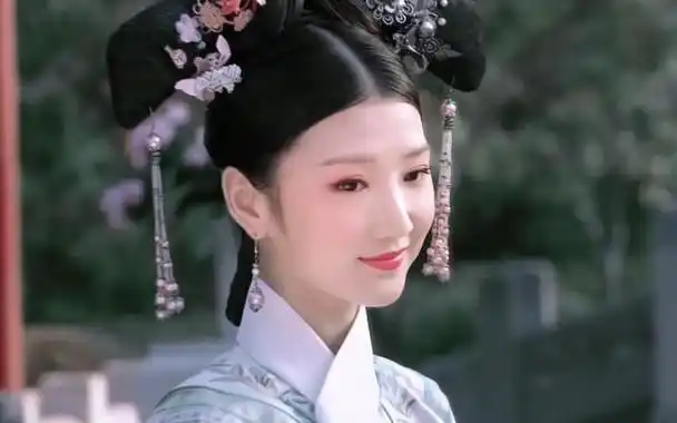 毛晓彤从甜妹蜕变成女王是两个渣男教会了我成长