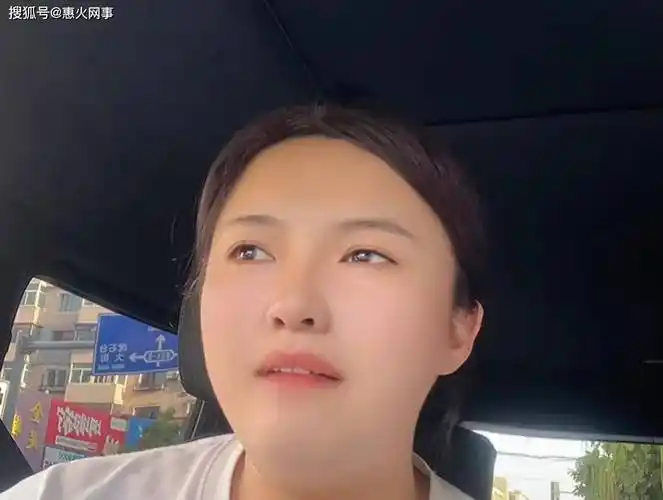 仙家三虎南下广州比拼辛巴驴家班,网友:三个人都不是那块料.