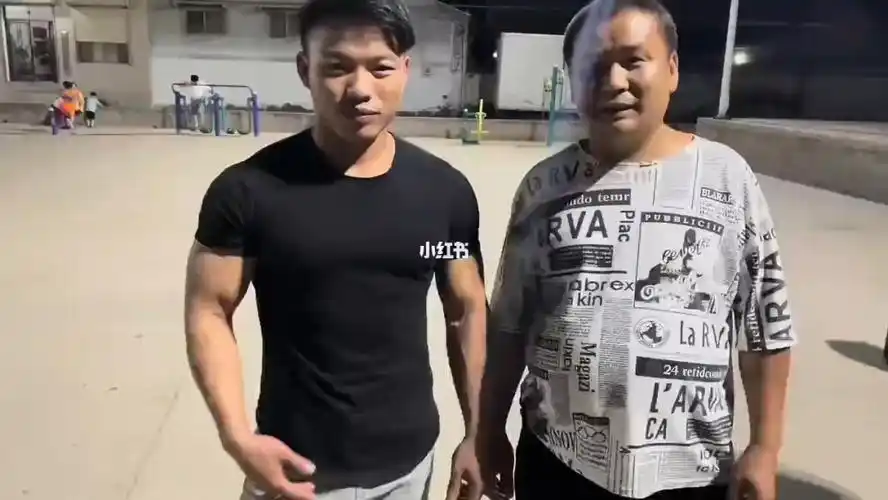 同样是160斤不同样的身材