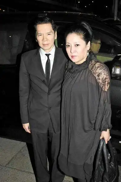 有一种前妻叫丁佩离婚还被向华强养40年向太见了都叫姐