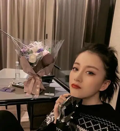 纪实李嘉格好声音没夺冠,却嫁给爱奇艺总裁,34岁生活很幸福