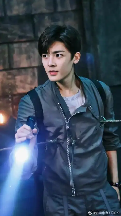 盗墓笔记李易峰版(李易峰和杨洋版还不算是经典)