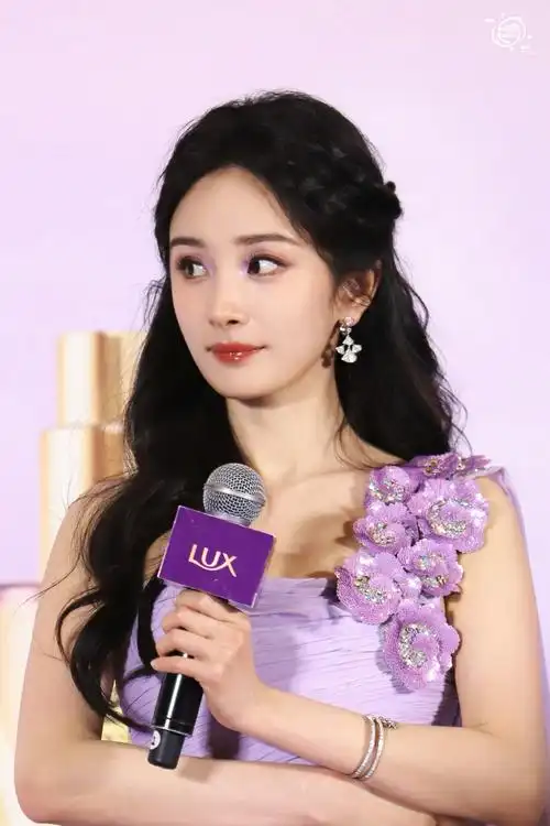 杨幂##杨幂绿苑十八岁成人礼