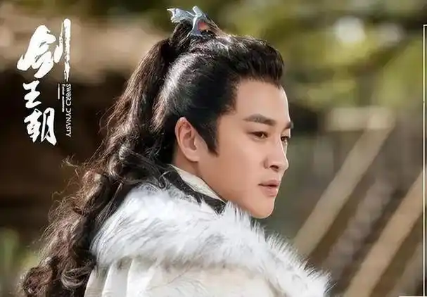 瘦成猴子就别演猛将!何润东教你们,什么才叫一夫当关万夫莫开!