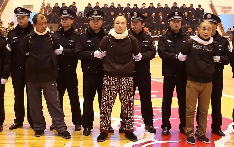 长沙一日处决15人