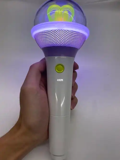 终于到了#应援棒  #iu李知恩