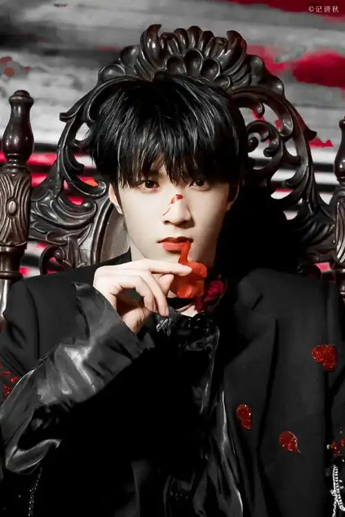 刘耀文你好星期六##刘耀文 画报人生