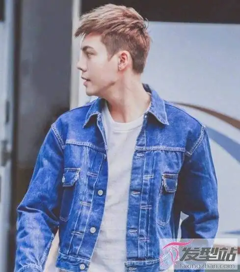 港风帅气男生发型简约时髦散发男人味