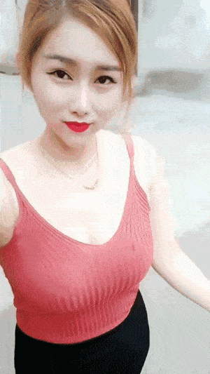 【妹纸杂图】下巴那么尖,西瓜那么大,不科学啊