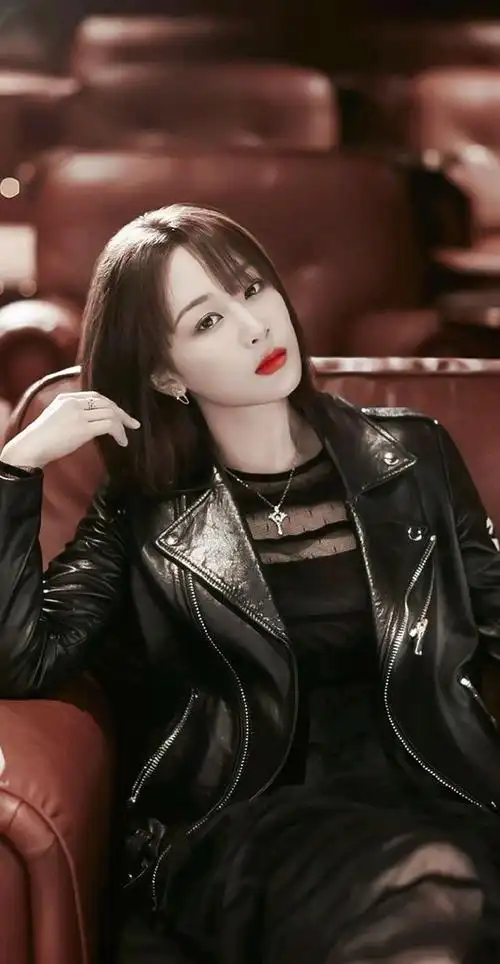 杨紫图片,美貌与智慧并存的实力派演员