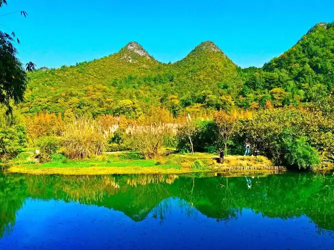 花溪真山真水美如画