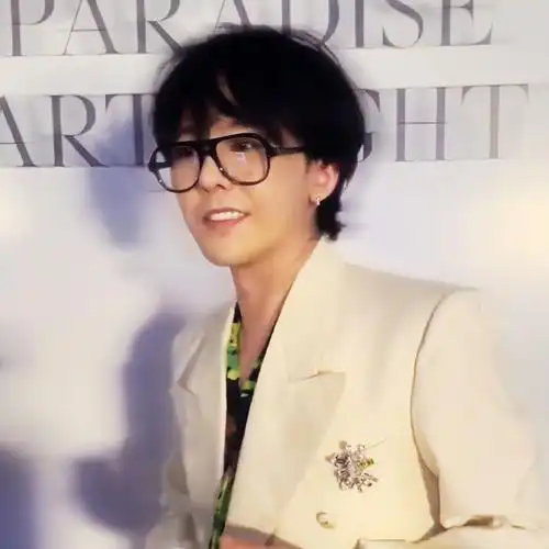 造型满意 发型美丽 状态在线#权志龙