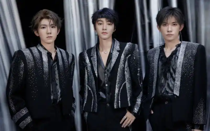 【tfboys】十周年演唱会-《和你在一起》