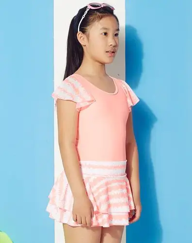 清新可爱 女大童款 粉色连体三角泳衣 带裙