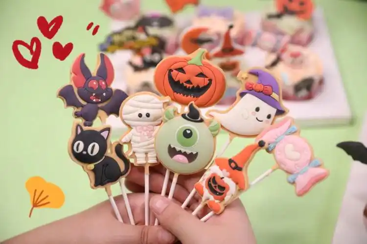 万圣节巧克力榛果棒棒糖纯脂巧克力棒棒糖