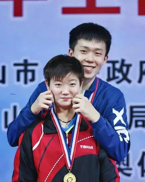 樊振东孙颖莎钱天一蒯曼豪华阵出战刘国梁为何重视400积分wtt