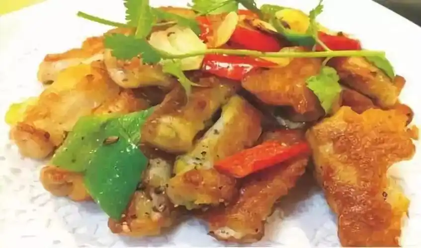 斗门尖峰山脚下的竹林山庄只为好食材代言纯天然的美食在这里