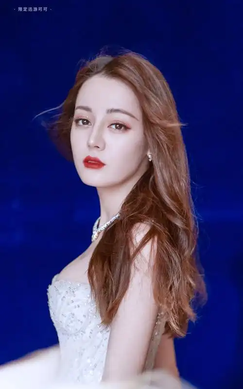 腾讯星光大赏迪丽热巴