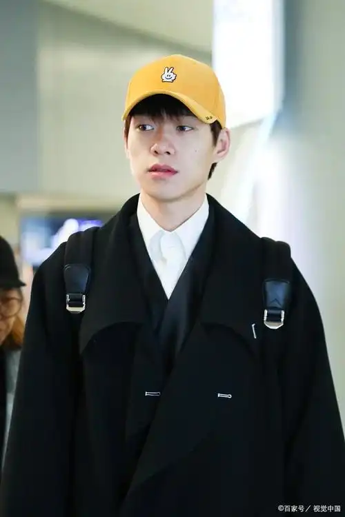 魏大勋获年度观众喜爱艺人