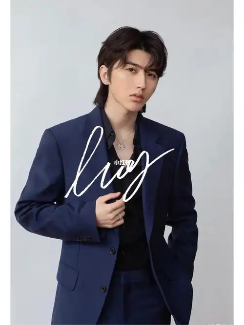 蔡徐坤明星签名太帅了