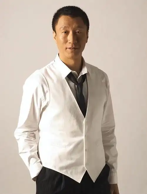 孙红雷与于嘉丽这几年见过面吗(2婚2离抛弃)(24)