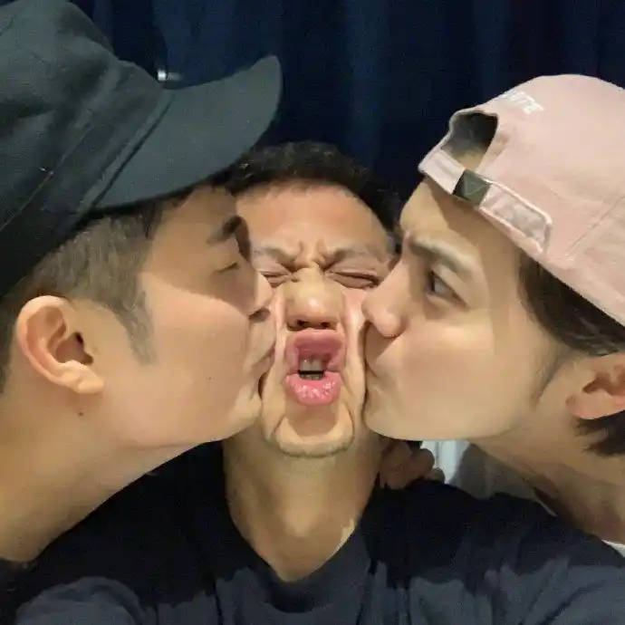 邓超鹿晗陈赫换头像#太魔鬼了哈哈哈哈哈对比鹿哥和陈赫的嘴,鹿晗