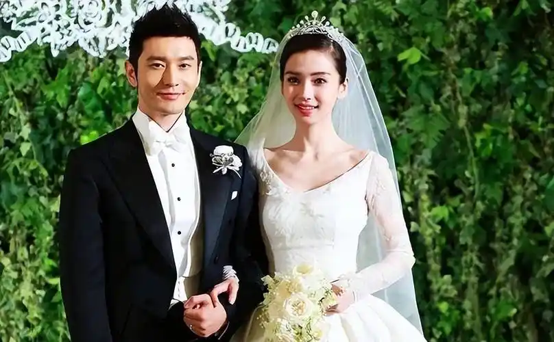 从穷小子变亿万富翁,"华谊一哥"的黑红往事_黄晓明_赵薇_石雪