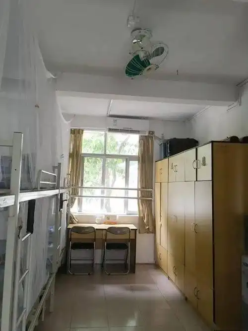 这些民校面向全市招生,20 热门民校住宿情况一览_宿舍