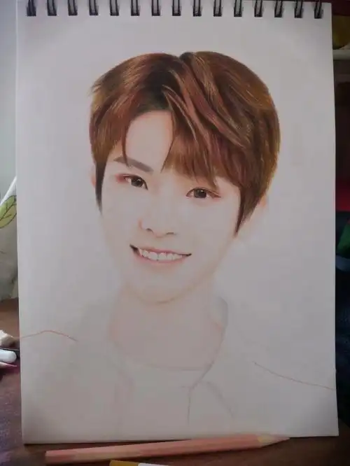 手绘头像  #画画  #彩铅  #彩铅手绘  #黄明昊  #justin黄明昊