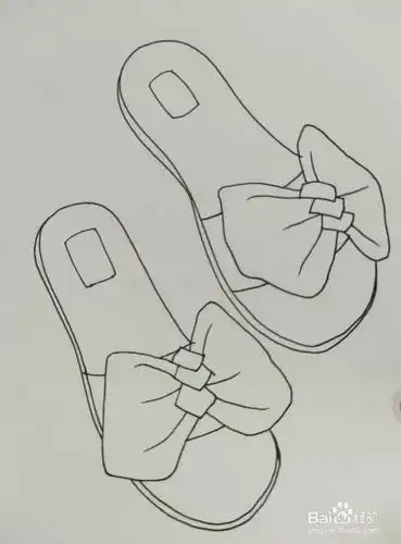 怎么用马克笔画波点拖鞋