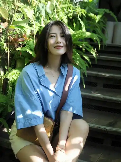 高圆圆的私服太美了,简约也能很高级,不愧是穿搭典范_显得_女性_时尚