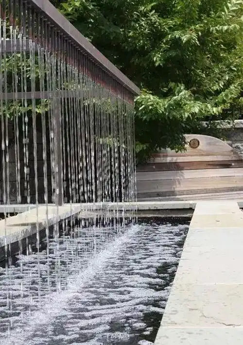 我一帘幽梦时已将我柔情深种捌「静水」静水是最常见的水景形式平静的