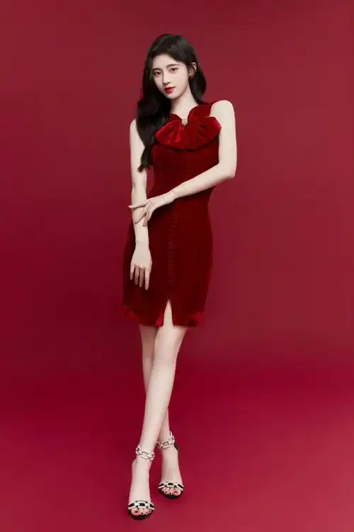 鞠婧祎发了个感叹号#鞠婧祎合集都是全身照