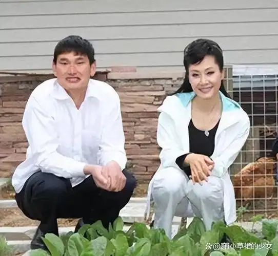 大衣哥朱之文和于文华接吻图片曝光后者离婚真的假的?