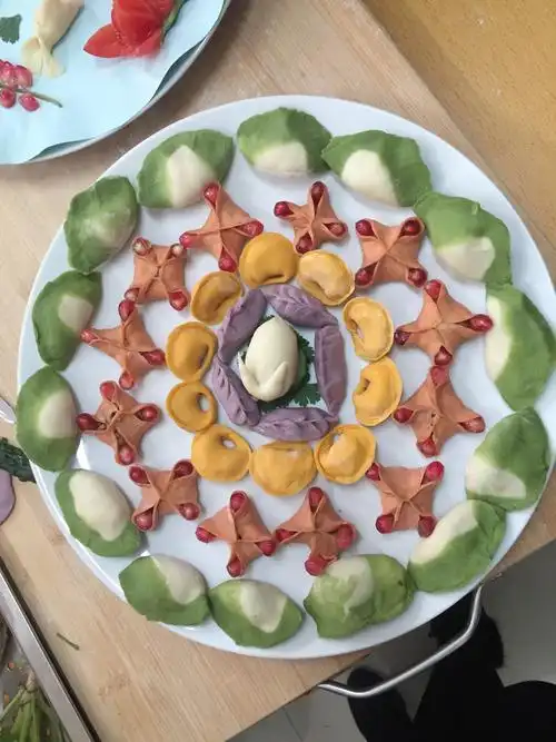 庆祝改革开放40年●教师diy创意饺子大赛六语组:一路有你