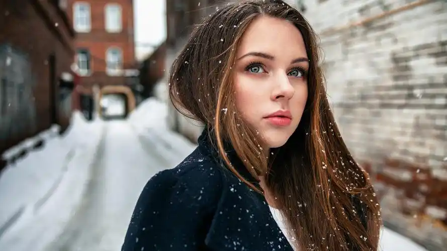 金发碧眼的欧美美女性感图片桌面壁纸