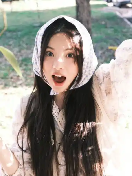 杨超越春日森系少女##杨超越