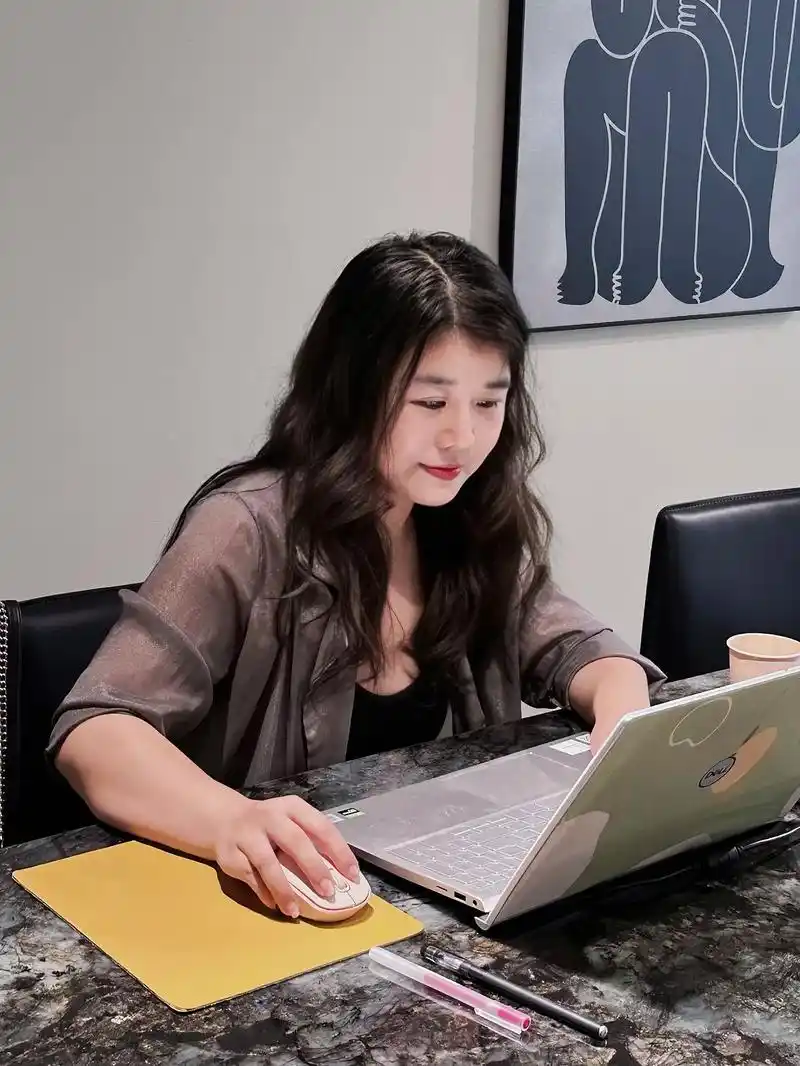 长沙30 女设计师坦白局:10年持续热爱."十年磨一剑,持续 - 抖音