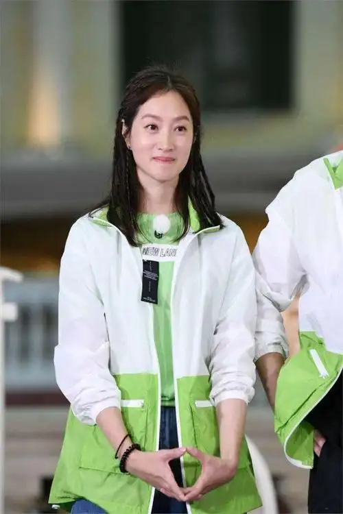 沈佳妮:低调的女演员,15年来一直没有红,她的丈夫却是大红大紫