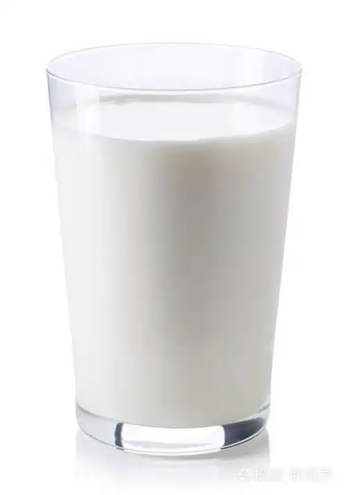 一杯新鲜的牛奶照片-正版商用图片03d448-摄图新视界