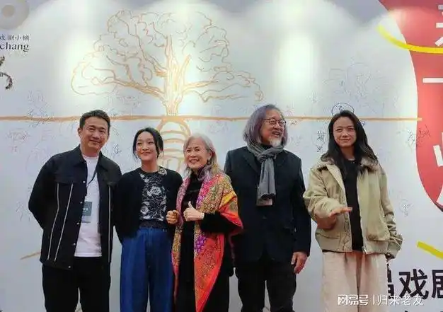 周迅黄磊是长期pao友杨幂巴结唐嫣迪丽热巴笨蛋美女新人设